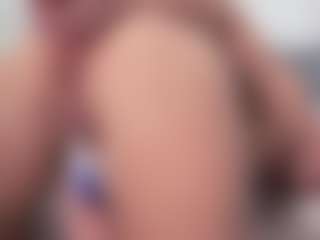 Live cam show with aneelory - Blonde Hair on Mixed Magazine Live