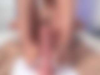 Live cam show with aneelory - Big Ass MILF on Gym Cam Girls