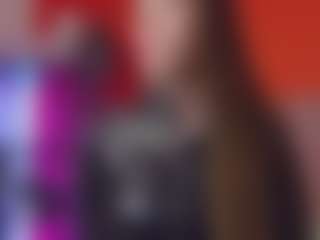 Live cam show with SellaShinee - Highheels on parknlotfishbdy