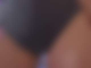 SellaShinee's Live Sex Cam Show