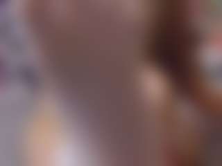 Live cam show with SellaShinee - Highheels on crypto-cams