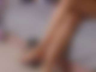 Live cam show with SellaShinee - Interactivetoy Teen (18+) on Taboo Cams XXX