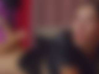 Live cam show with SellaShinee - Domination on Dolls Live