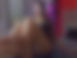Live cam show with SellaShinee - Domina on Camsoda