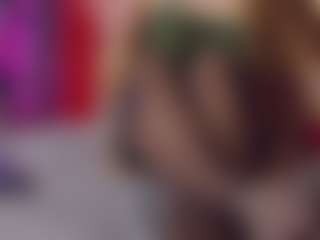 Live cam show with SellaShinee - Domina on livesuperchat.net