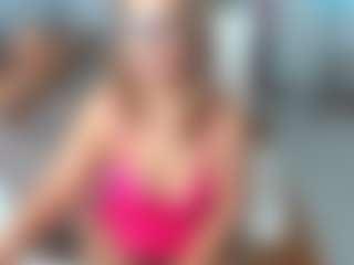 Show de cam en vivo con KarenHotMilf - Hairy Pussy en Camsoda