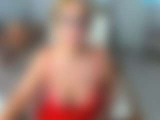 KarenHotMilf's Live Sex Cam Show