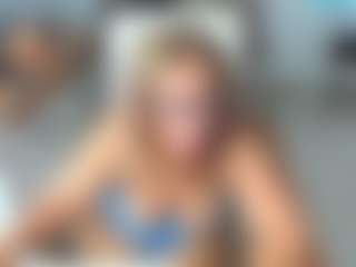 KarenHotMilf's Live Sex Cam Show