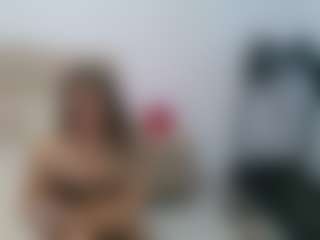 Live cam show with Anafit4you - Muscle on madthumbs