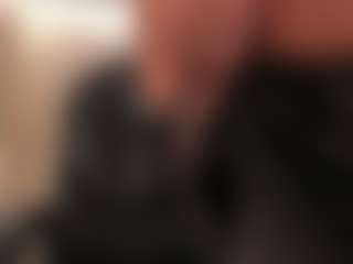 Ariana Dumont's Live Sex Cam Show