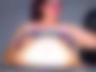 Live cam show with ashelymalefica - Chubby on Milfs Live