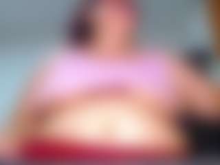 ashelymalefica MILF webcam performer live streaming