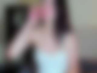 Live cam show with Tune-Godness - Green Eyes on boobsie.com