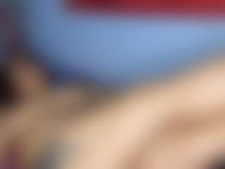 Live cam show with Angela-Coffee - Curvy on live18s.com
