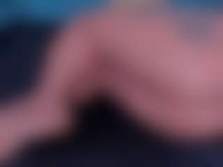 Angela-Coffee's Live Sex Cam Show