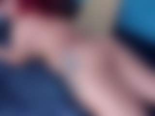 Live cam show with Angela-Coffee - Bikini on Mixed Magazine Live