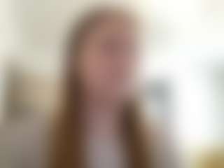 Live cam show with AnikaLipps - Glasses on Free Soda