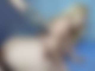 white_doll's Live Sex Cam Show