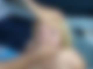 white_doll's Live Sex Cam Show