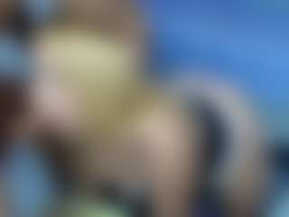 white_doll's Live Sex Cam Show