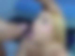 Live cam show with white_doll - Living Room on livesuperchat.net