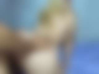 white_doll's Live Sex Cam Show