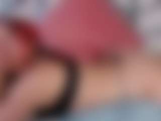 Live cam show with Hanny - Student on Camsoda