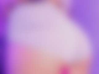 Live cam show with Hanny - Bisexual on TeamSkeetLive