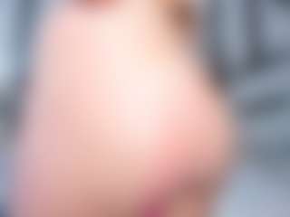 Live cam show with Hanny - Cute on TottyGirls