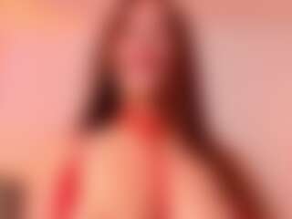 Live cam show with Milky Kim - Lactation on AdultVida.com