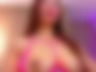 Live cam show with Milky Kim - Babygirl on AdultVida.com