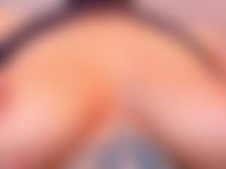 Live cam show with Milky Kim - Sensual on Camsoda
