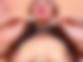 Live cam show with Milky Kim - Babygirl on Fit Hotties