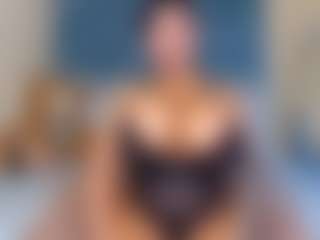 MELONS2001's Live Sex Cam Show