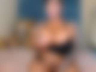 MELONS2001's Live Sex Cam Show