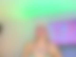 Live cam show with ThaliaGirl - Drinking on crypto-cams
