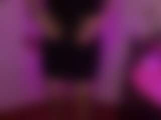 KatieJohanson's Live Sex Cam Show