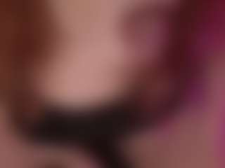 Live cam show with KatieJohanson - Granny on livesuperchat.net