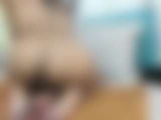 ScarlettHot5's Live Sex Cam Show