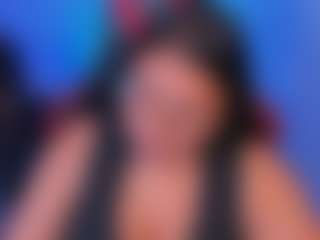 Live cam show with Sofiarodrigue - Teen (18+) on CamClone