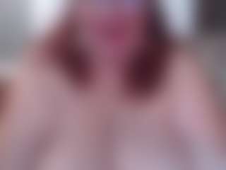 Live cam show with Antoniastars - Mature MILF on Camsoda