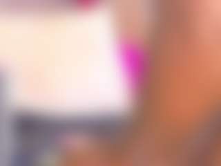 Live cam show with bonieklent - Black Dildo on crypto-cams