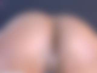 bonieklent's Live Sex Cam Show