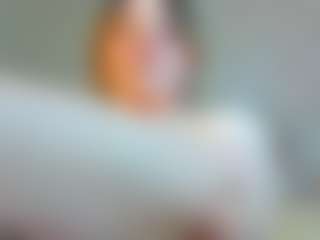 Live cam show with Ruth - Shaved on Milfs Live