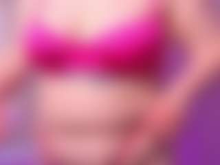 Live cam show with Ruth - BBW on Camsoda