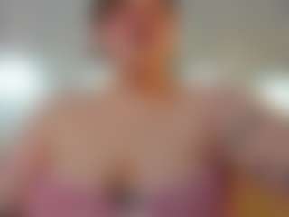 Live cam show with Ruth - Cute on fapnchat