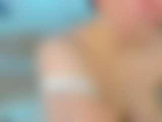 Live cam show with Ruth - Chubby on Camming Site
