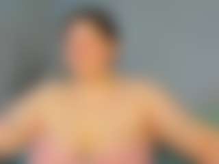 Live cam show with Ruth - Amateur on Hubzter Live
