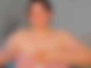 Live cam show with Ruth - Handjob on Mixed Magazine Live