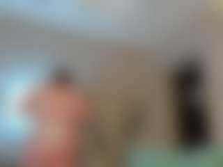 Live cam show with Ruth - Shaved on madthumbs